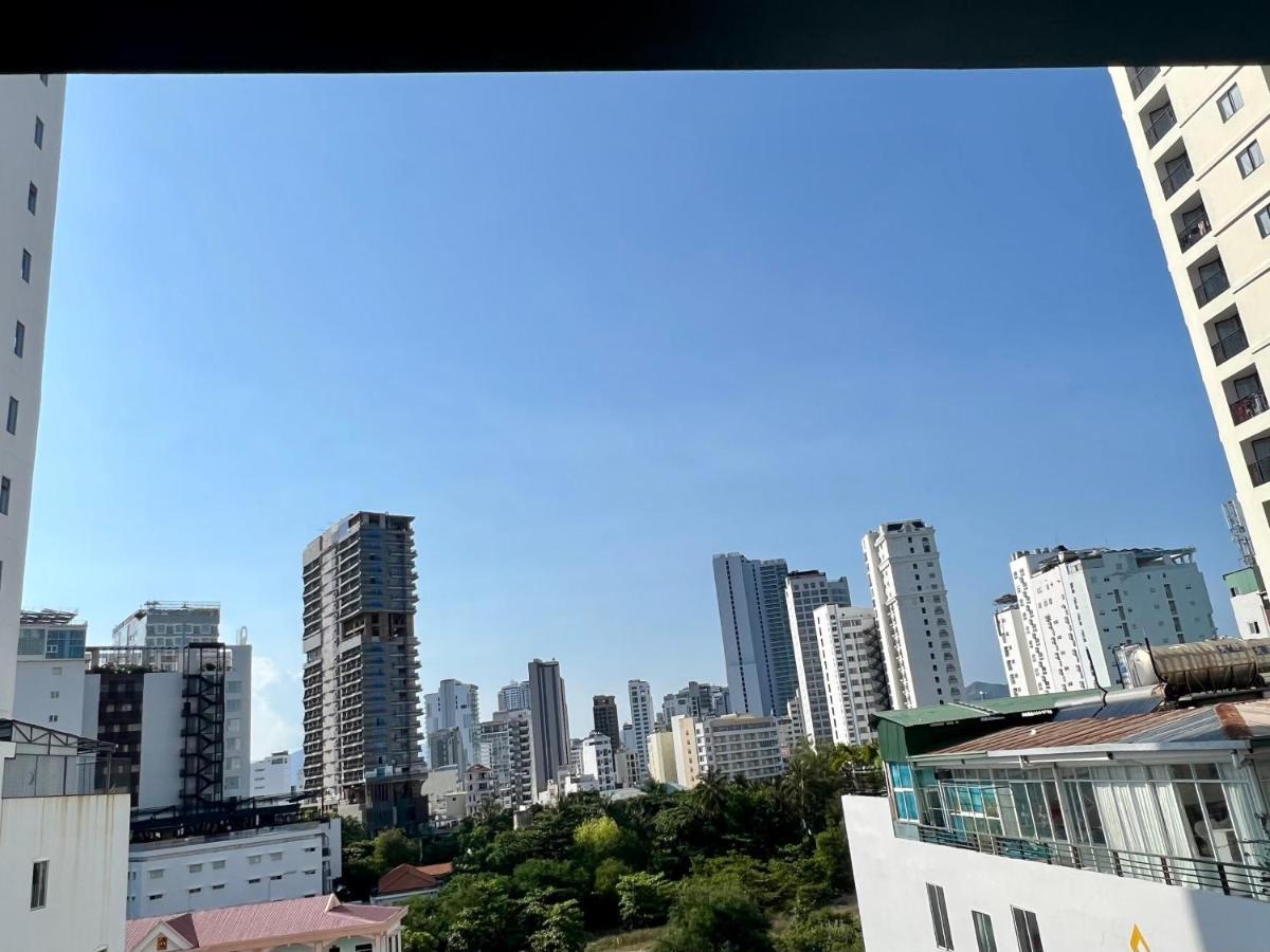 Sophia Sky Hotel Nha Trang Esterno foto