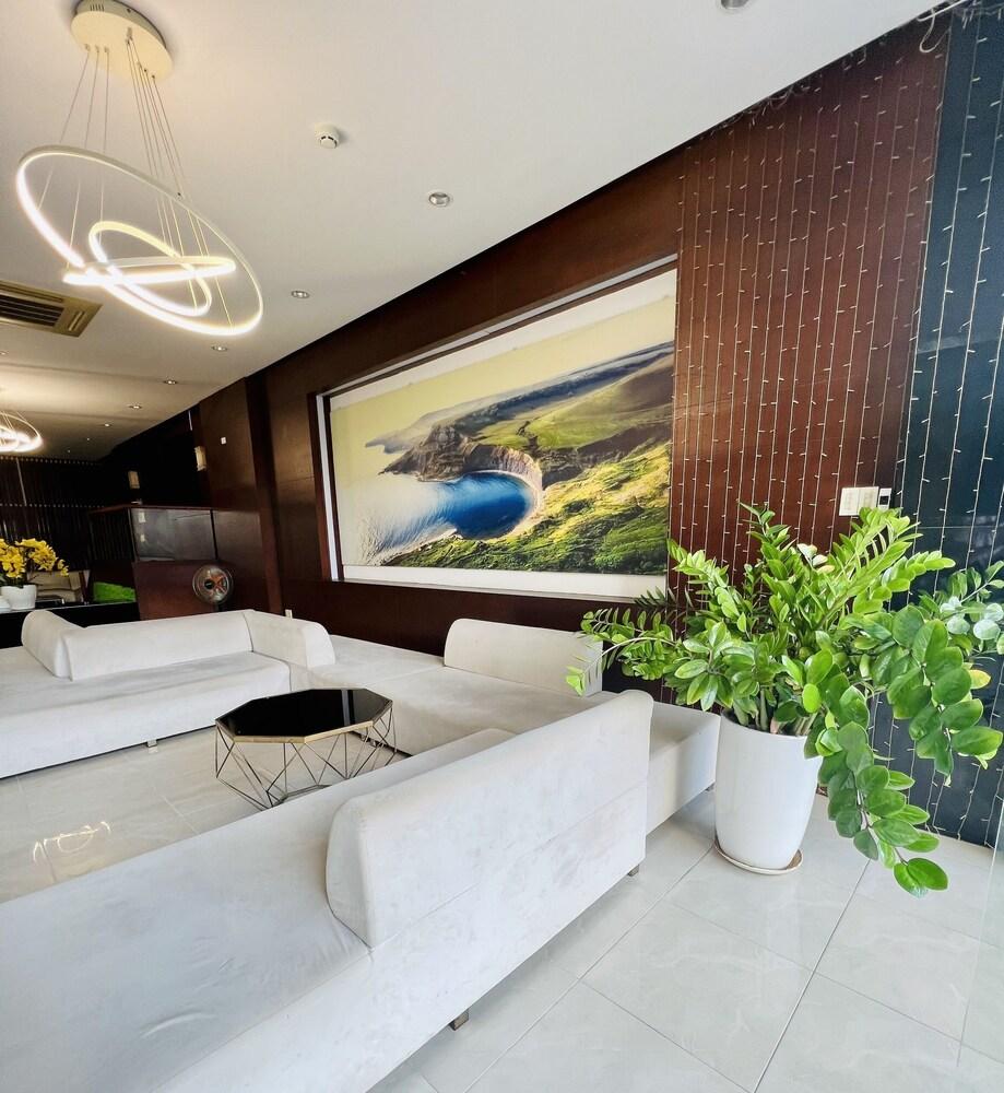 Sophia Sky Hotel Nha Trang Esterno foto